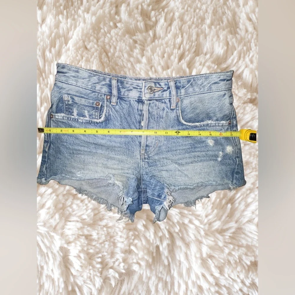 Distressed Denim Women Shorts - Picture 8 of 10